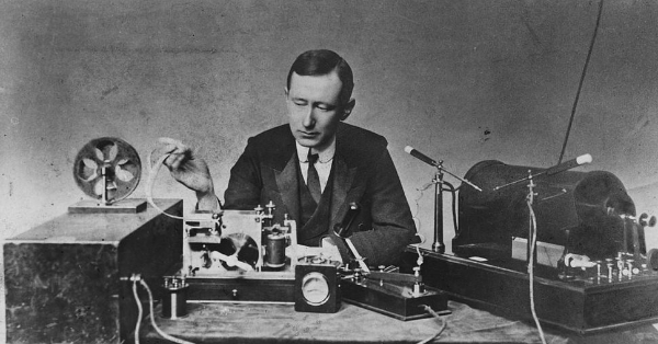 Guglielmo Marconi sent and received the first wireless message across the Atlantic Ocean featured image - LankaTricks